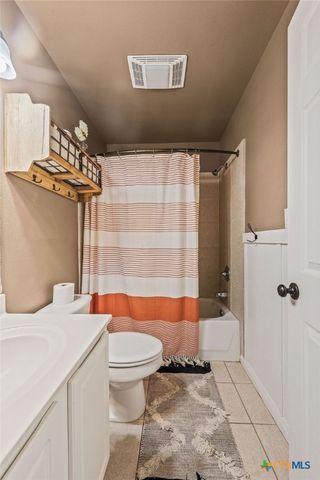 10 Long Bow Lane, Wimberley, TX 78676