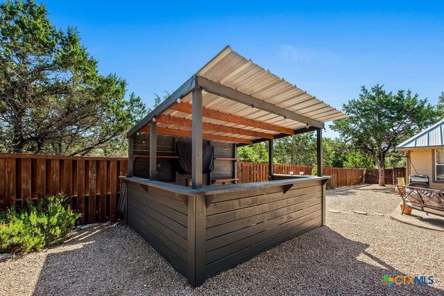10 Long Bow Lane, Wimberley, TX 78676