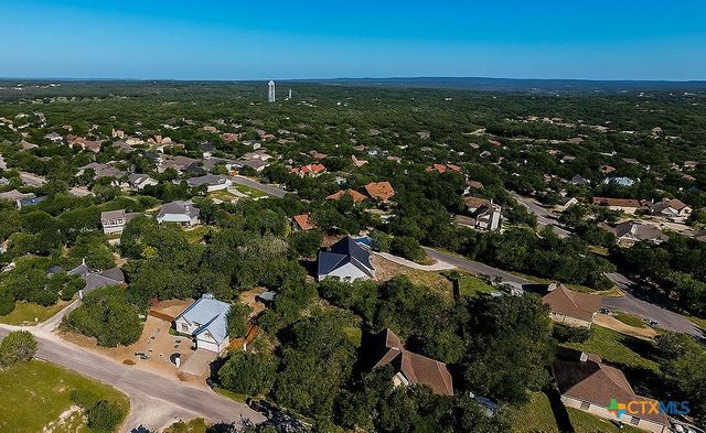 10 Long Bow Lane, Wimberley, TX 78676