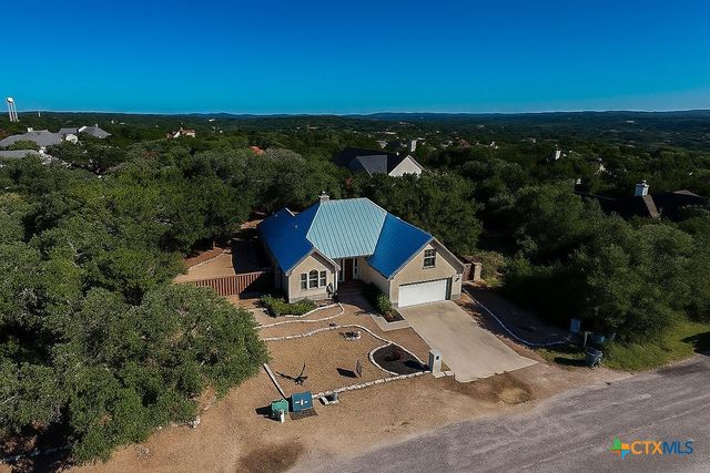 10 Long Bow Lane, Wimberley, TX 78676