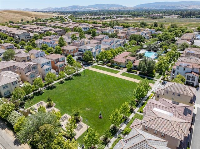 564 Heligan Lane 3, Livermore, CA 94551