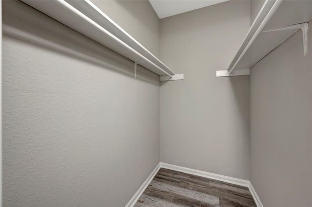 2100 Tanglewilde Street 380, Houston, TX 77063