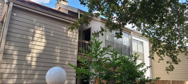 2100 Tanglewilde Street 380, Houston, TX 77063