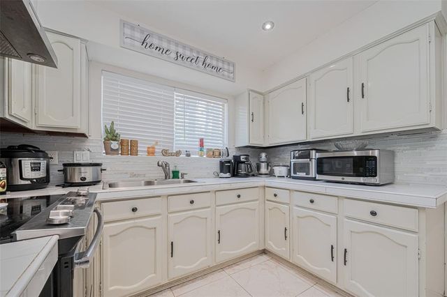 25514 Wingfield Lane, Spring, TX 77373