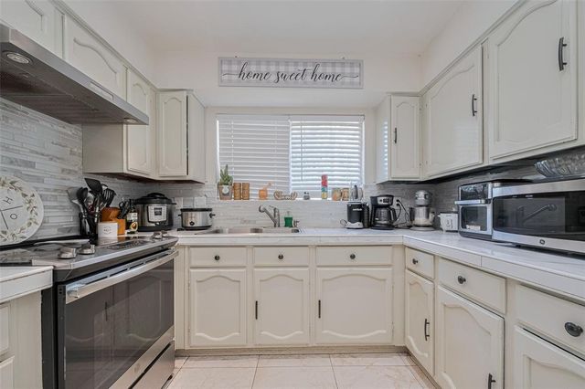 25514 Wingfield Lane, Spring, TX 77373