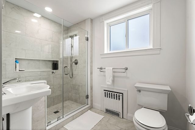 7 King St., Lynn, MA 01902