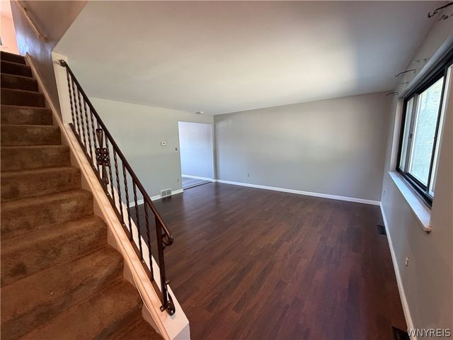 1699 Orchard Park Road, West Seneca, NY 14224