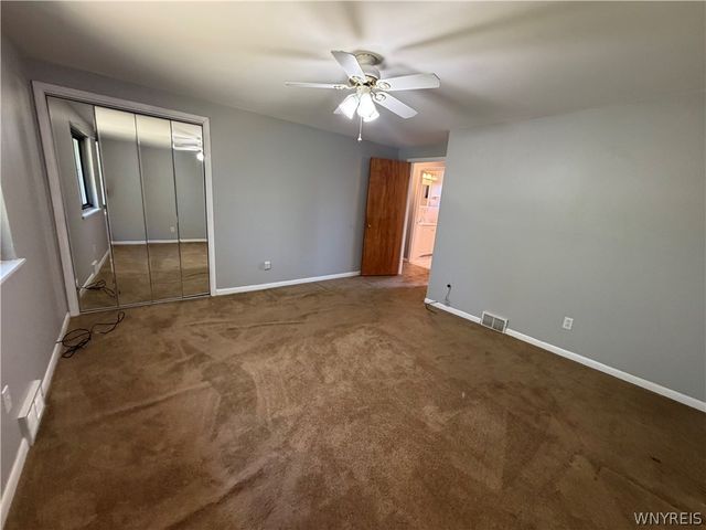 1699 Orchard Park Road, West Seneca, NY 14224