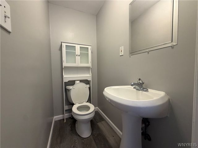 1699 Orchard Park Road, West Seneca, NY 14224