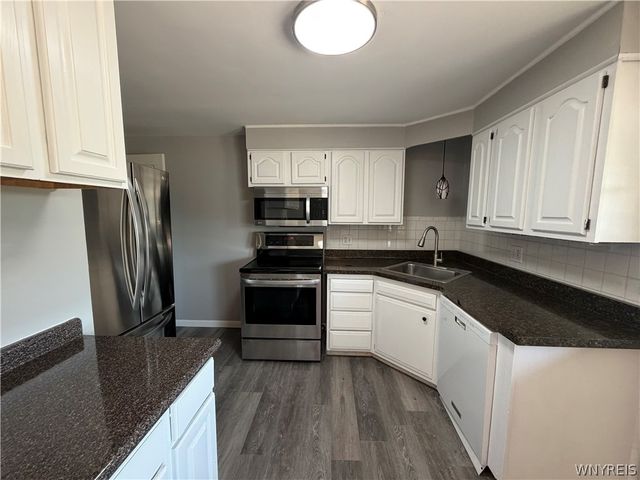 1699 Orchard Park Road, West Seneca, NY 14224