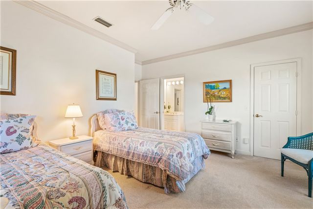 15 Cache Cay Drive, Vero Beach, FL 32963