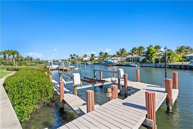 15 Cache Cay Drive, Vero Beach, FL 32963