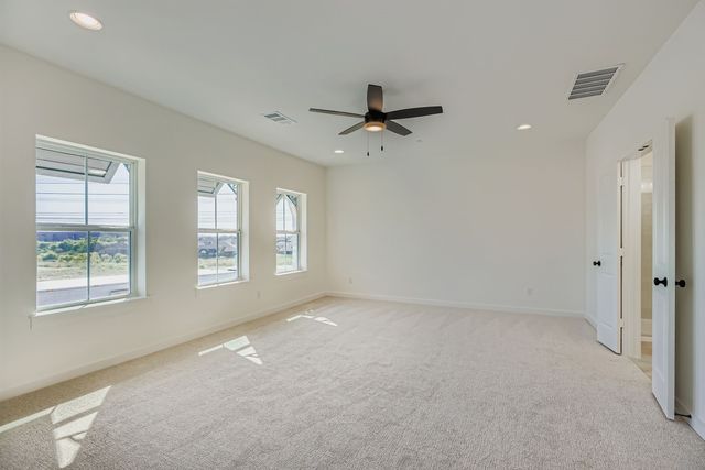 620 Sir Christopher Street, Lewisville, TX 75056