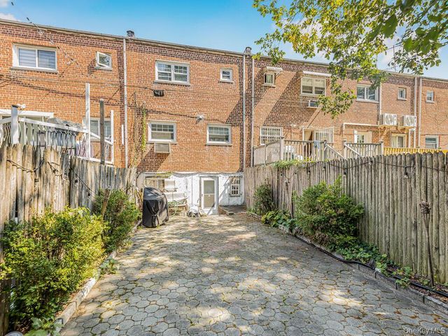 2951 Kingsland Avenue, Bronx, NY 10469