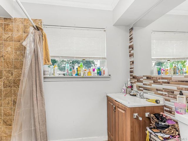 2951 Kingsland Avenue, Bronx, NY 10469