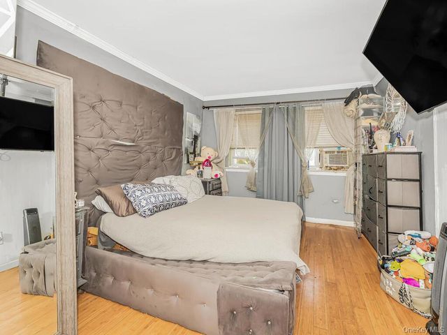 2951 Kingsland Avenue, Bronx, NY 10469