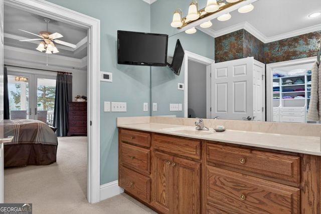 1020 Broadsword Bay, Greensboro, GA 30642