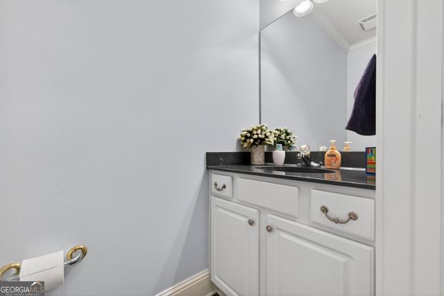 1020 Broadsword Bay, Greensboro, GA 30642