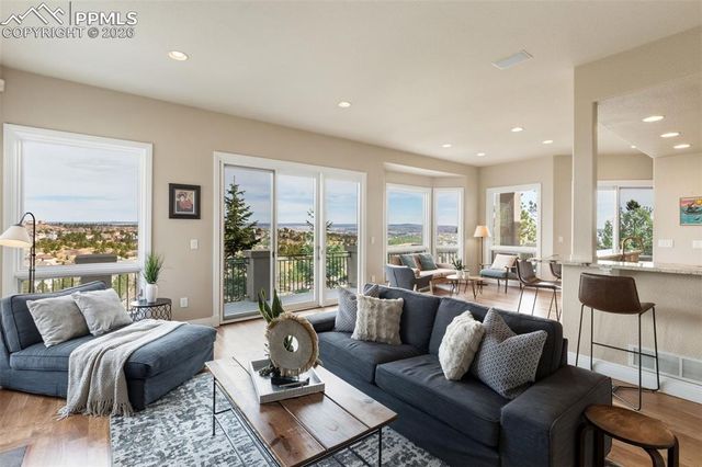 7615 Dante Way, Colorado Springs, CO 80919