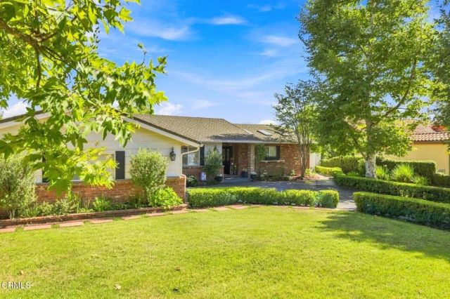 718 Calle Mandarinas, Thousand Oaks, CA 91360