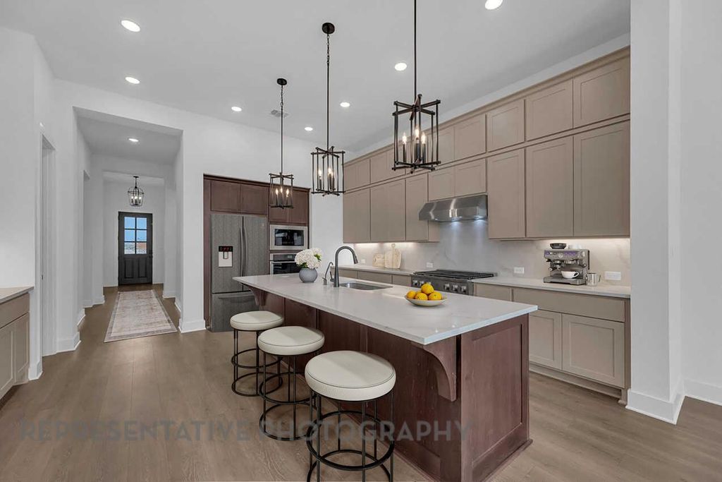 116 Lookout Point DR, Liberty Hill, TX 78642