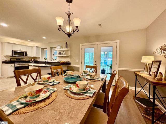19 Linkside Lane, Taylors, SC 29687