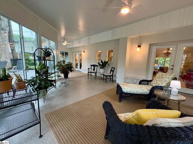 19 Linkside Lane, Taylors, SC 29687