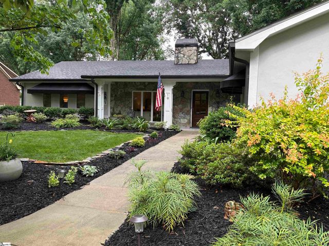 19 Linkside Lane, Taylors, SC 29687