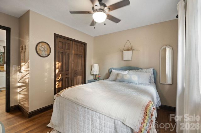 1754 Lake Tahoma Road, Marion, NC 28752