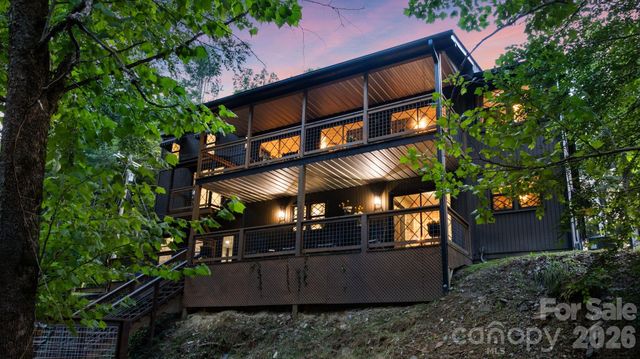 1754 Lake Tahoma Road, Marion, NC 28752