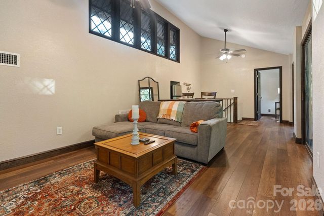 1754 Lake Tahoma Road, Marion, NC 28752