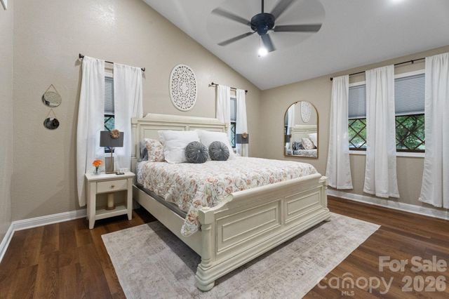 1754 Lake Tahoma Road, Marion, NC 28752