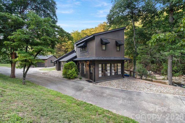 1754 Lake Tahoma Road, Marion, NC 28752