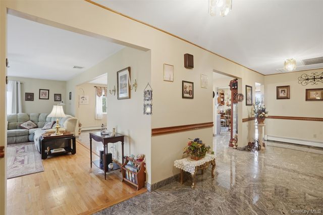 226 Wallkill Road, Walden, NY 12586