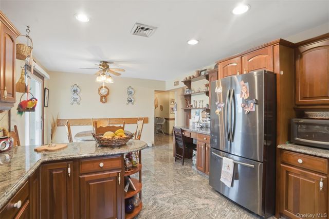 226 Wallkill Road, Walden, NY 12586
