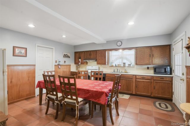 226 Wallkill Road, Walden, NY 12586