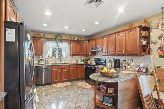 226 Wallkill Road, Walden, NY 12586
