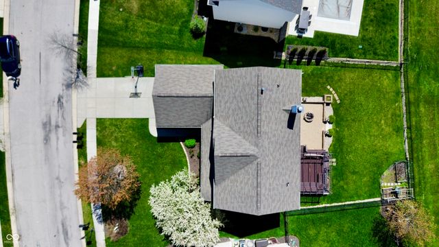 13973 Avalon E Drive, Fishers, IN 46037