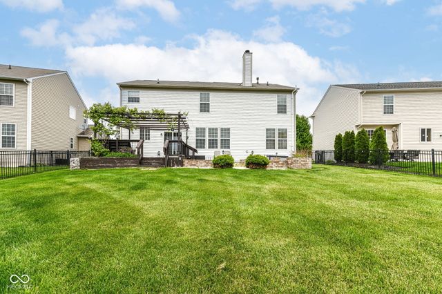 13973 Avalon E Drive, Fishers, IN 46037
