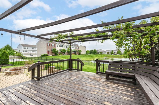 13973 Avalon E Drive, Fishers, IN 46037