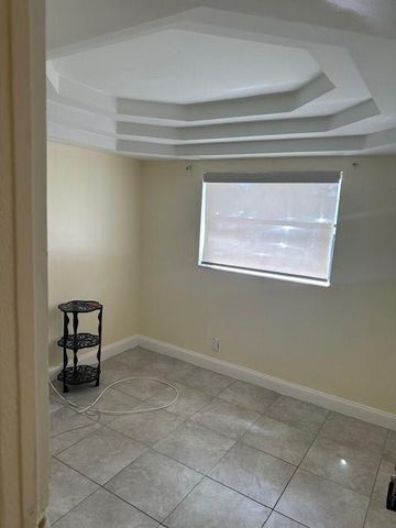 7807 W Kimberly Boulevard, North Lauderdale, FL 33068