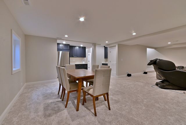 254 E South Street, Elmhurst, IL 60126