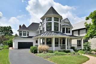 254 E South Street, Elmhurst, IL 60126