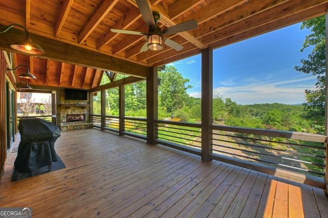 320 Amber Ridge, Blue Ridge, GA 30513