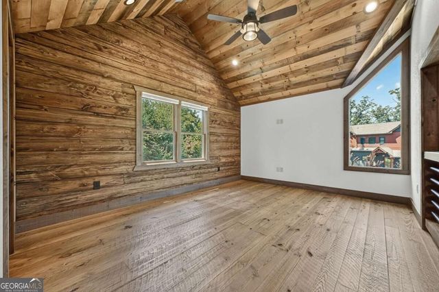 320 Amber Ridge, Blue Ridge, GA 30513