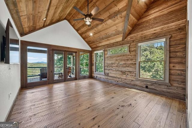 320 Amber Ridge, Blue Ridge, GA 30513