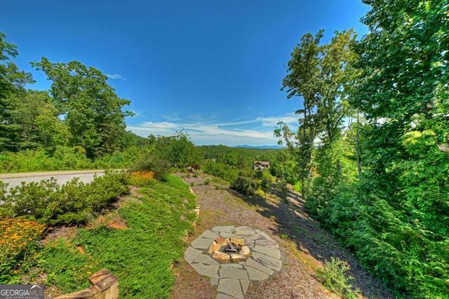 320 Amber Ridge, Blue Ridge, GA 30513