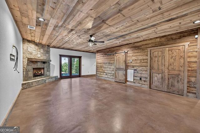 320 Amber Ridge, Blue Ridge, GA 30513