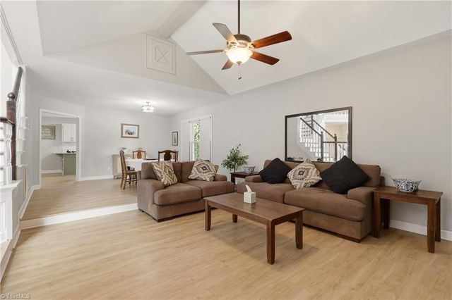 7179 Blackmoor Road, Kernersville, NC 27284