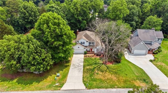 7179 Blackmoor Road, Kernersville, NC 27284